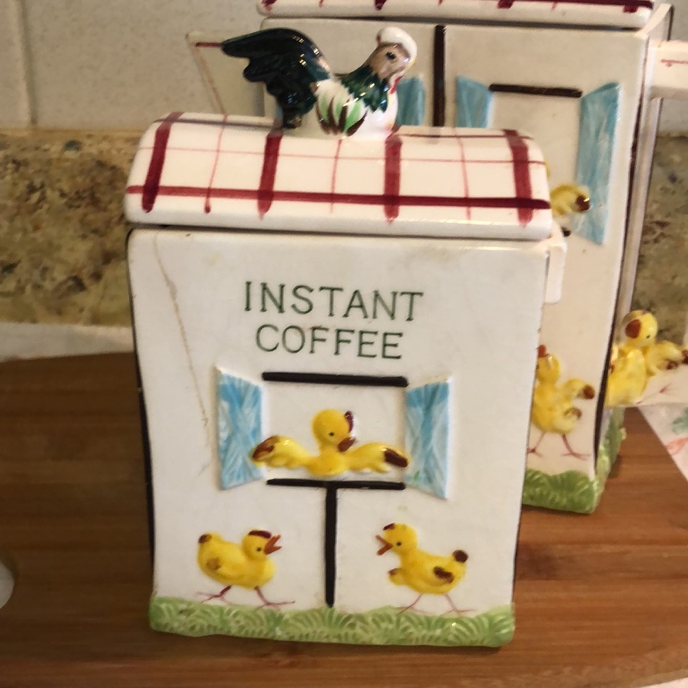 Vintage Ceramic Kitchen Containers - Picture 3 of 9
